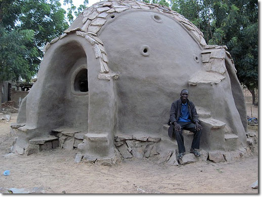 Earthen Hand Dome in Mali