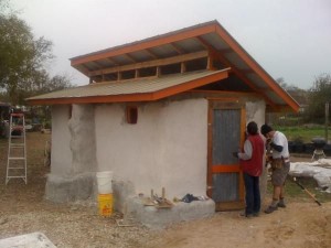 Earthbag workshop by Arkansas Craft School