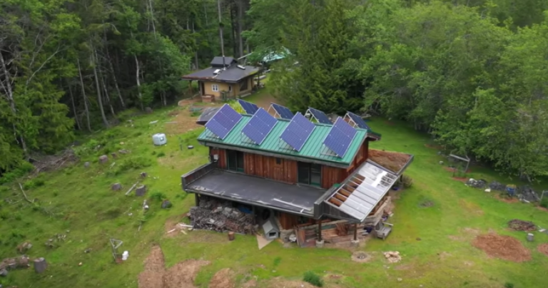 Curated visual reference: Picture Idea: Showcase Of Natural Building At Our Eco Village