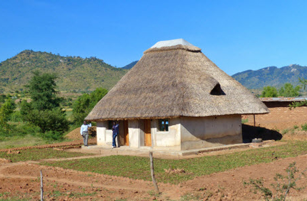 Flood resistant earthbag house by Support Malawi