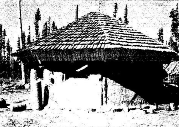 The Straw Bale Yurt (nonagon – nine sided polygon)