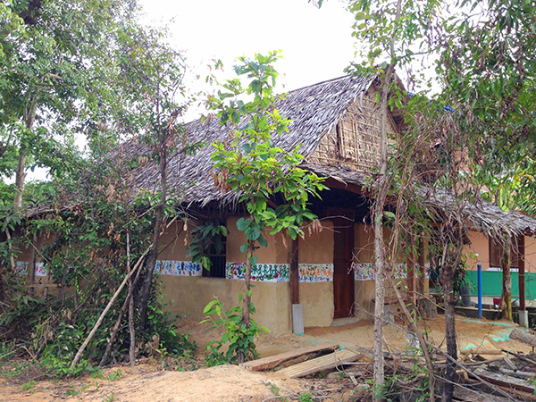 The Earthbag Ecohut is a community built library in NW Cambodia