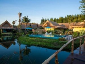 Some farm stays are very comfortable such as Asita Eco Resort