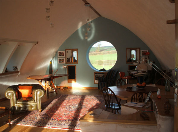 Straw bale vaulted house in the UK