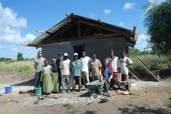 Earthbag school project in Malawi